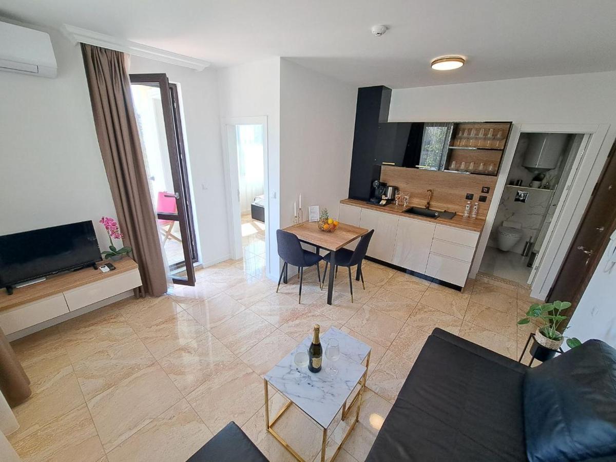 Onyx 2 Private Apartments Sveti Vlas Εξωτερικό φωτογραφία